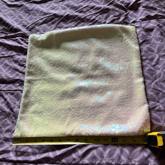 Sparkly Sequin Pillow - Picture 5 of 9